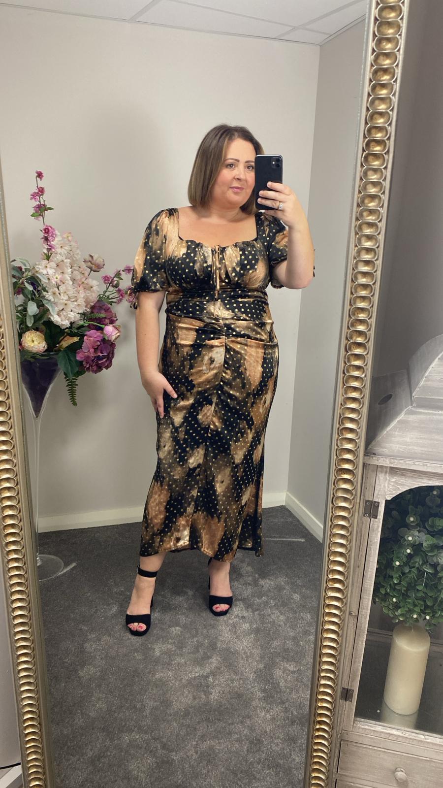 DOVE DRESS - GOLD SPOT