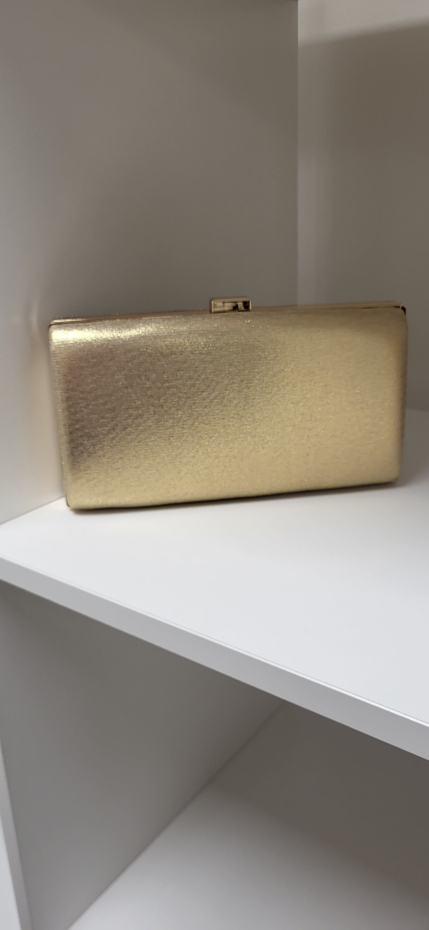 JEMIMA CLUTCH BAG - GOLD